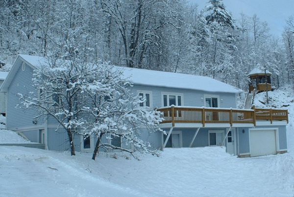 Decelles Chalet